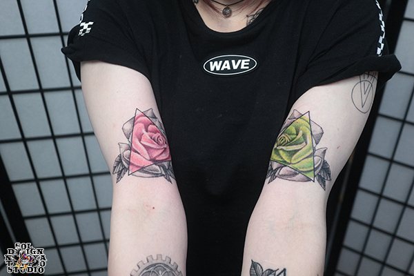 名古屋　タトゥー　女性